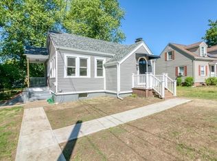38 Fruwirth Ave, Agawam, MA 01001