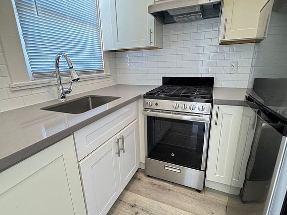 5th image of 935 Ofarrell St APT 43