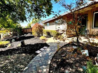 1605 Corte Via, Los Altos, CA 94024