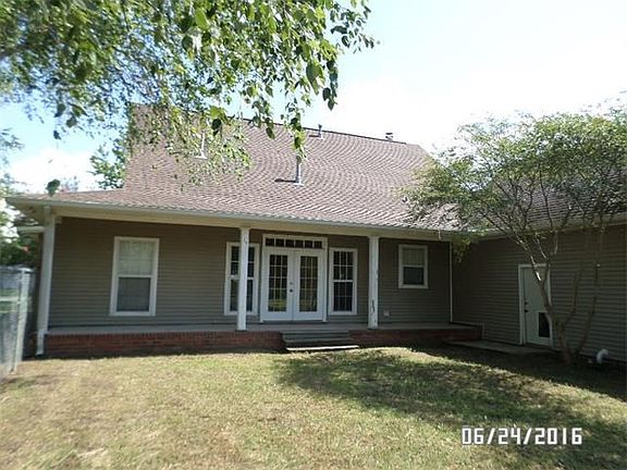 4th image of 114 Michael Dr