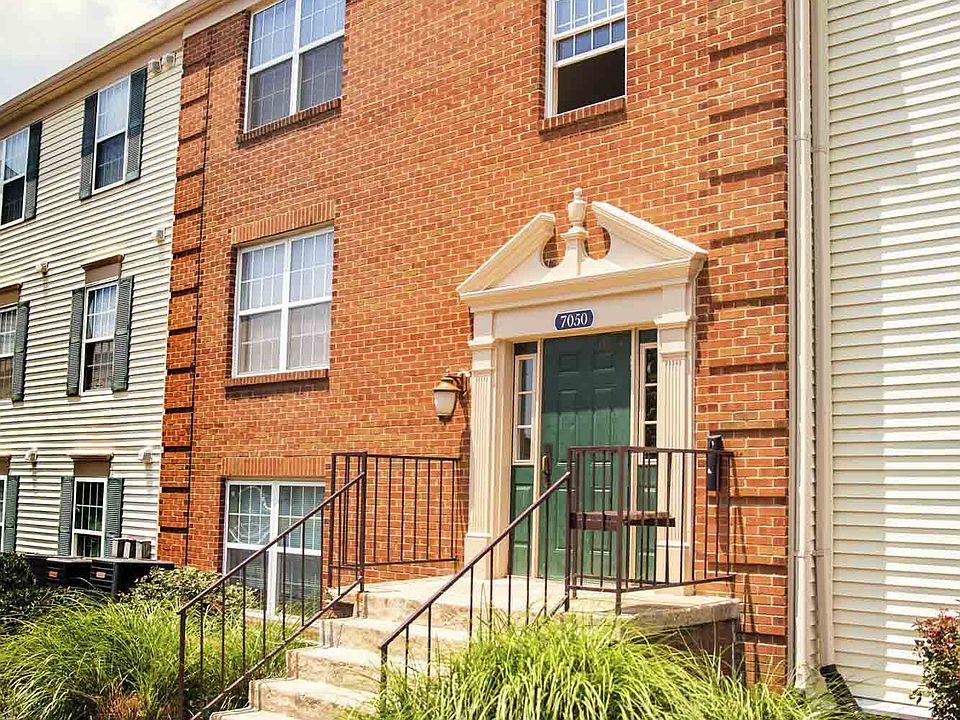 1st image of 7100 Ducketts Ln #2B-2Ba