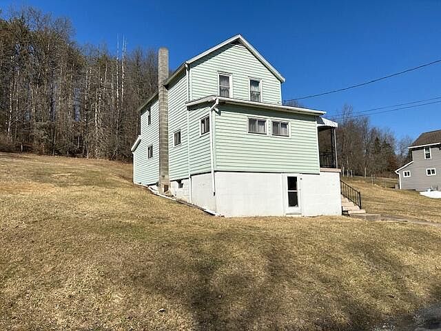 2nd image of 18 Paradise Rd