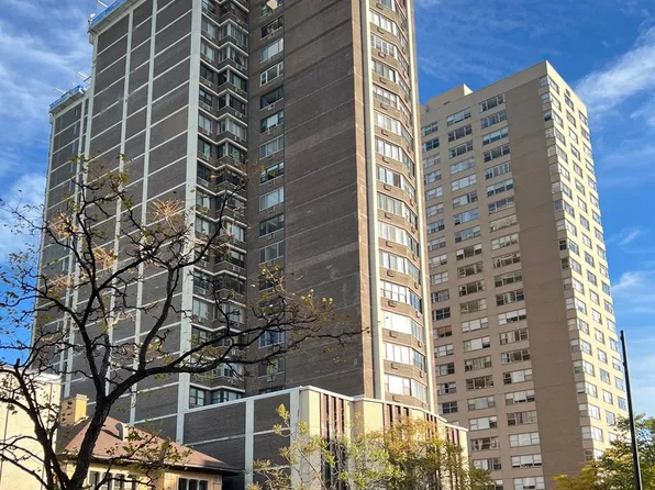 6325 N Sheridan Rd APT 2007, Chicago, IL 60660