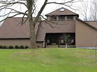 150 Boughton Hill Rd, Honeoye Falls, NY 14472