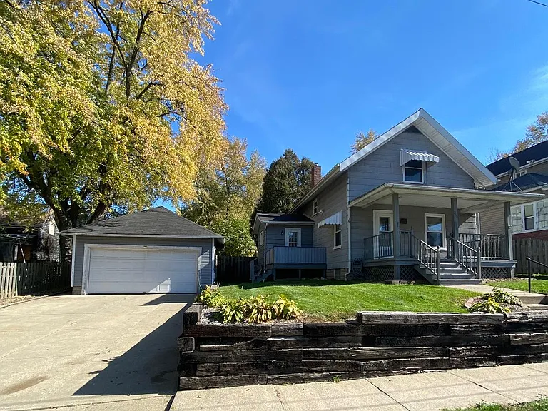 816 2nd St SE — Photo 15