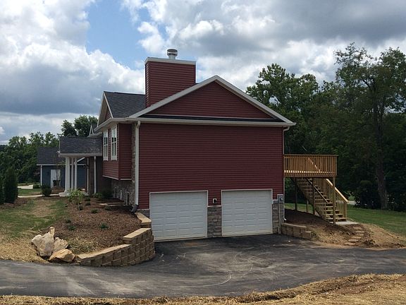 3rd image of 2986 S Bubby Roy Ln