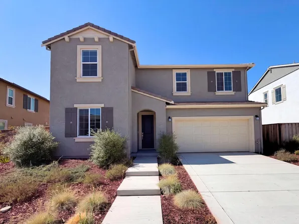 5860 Placer Dr, Tracy, CA 95377