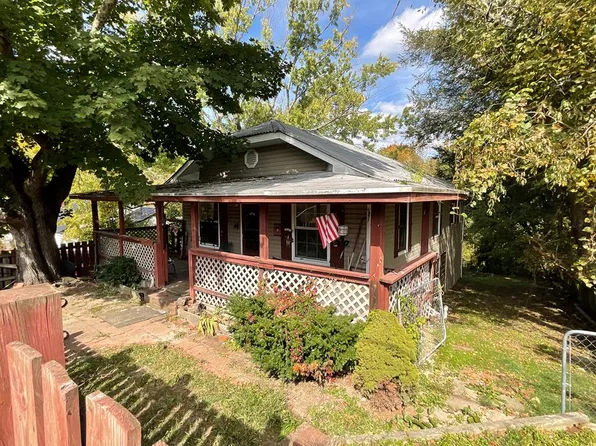 115 Monroe Ave, Beckley, WV 25801