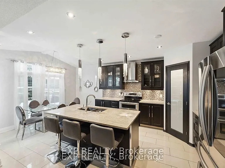 316 Wild Iris Ave — Photo 5