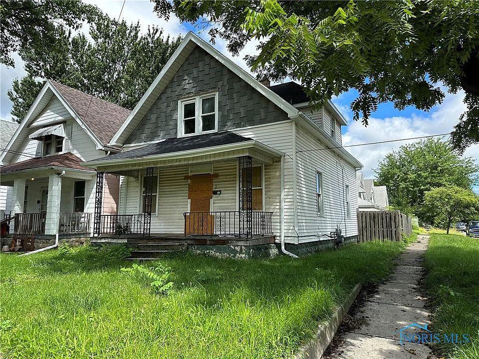 1st image of 2 W Park St