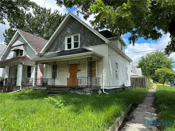 2 W Park St, Toledo, OH 43608