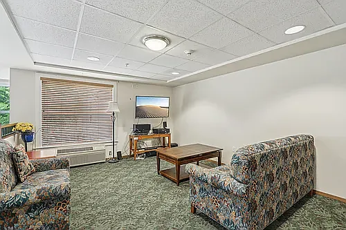 Esperanza Affordable Senior Housing — Photo 40