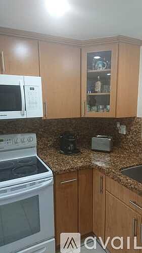 1st image of 270 NW 107th Ave APT 106