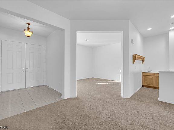 3rd image of 2184 Waterton Rivers Dr