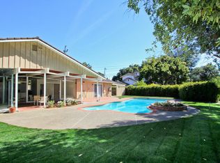 2450 N Foothill Blvd, Los Altos, CA 94024