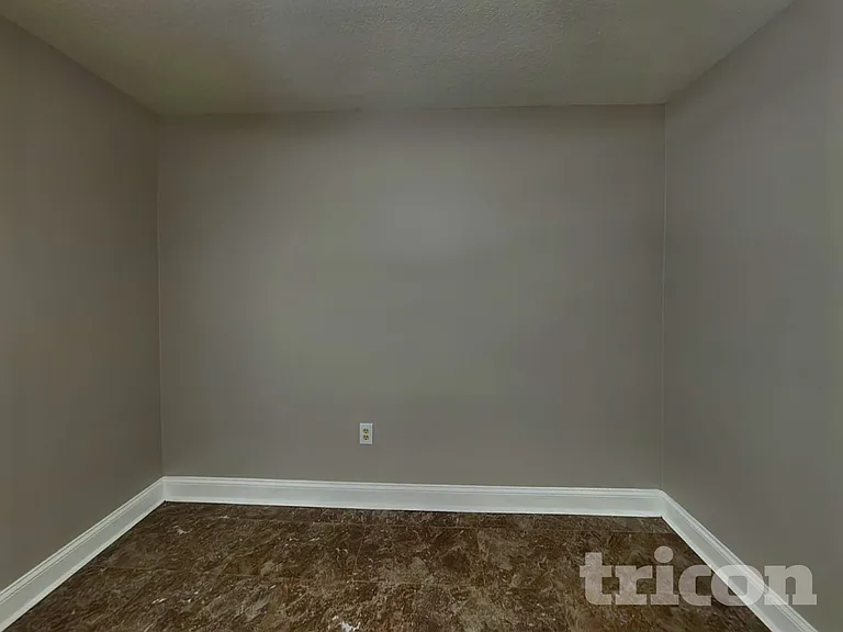 2313 Pleasure Run Dr — Photo 9