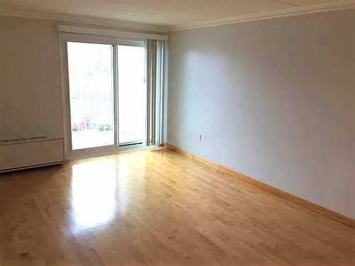 200 Cove Way #318 Photo 1