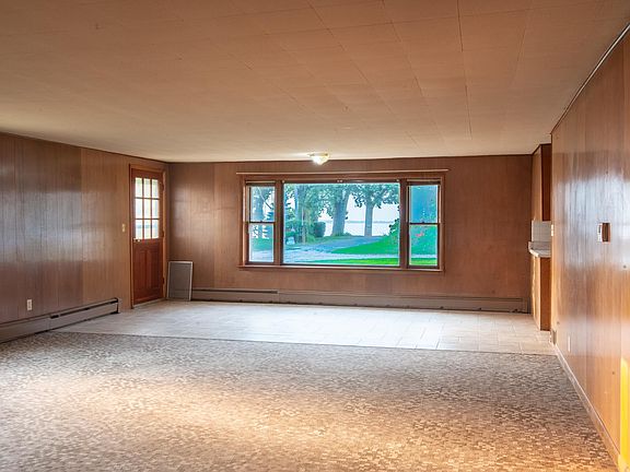 2nd image of 25180 140th St