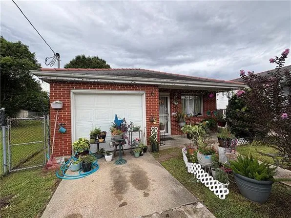 1023 Leboeuf St, New Orleans, LA 70114