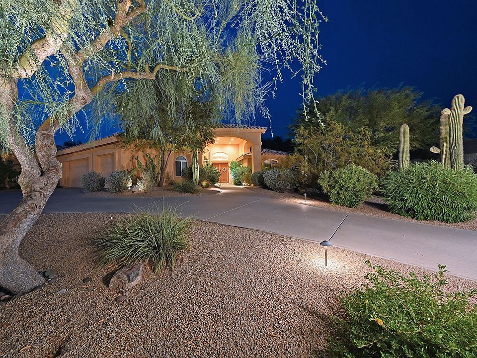 1st image of 8310 E Via Del Sol Dr