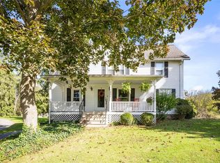 1304 White Rd, Phelps, NY 14532