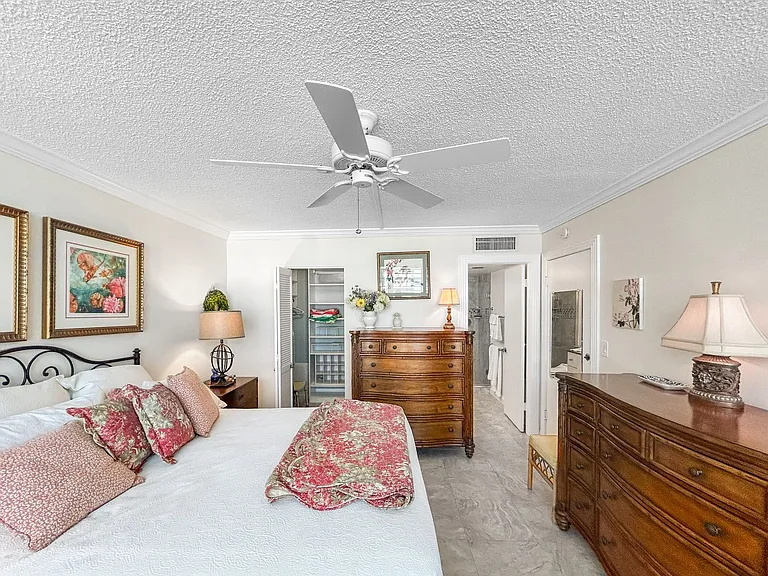 17580 Gulf Blvd #209 — Photo 12