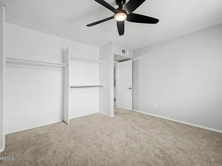 2457 W Redfield Rd — Photo 34
