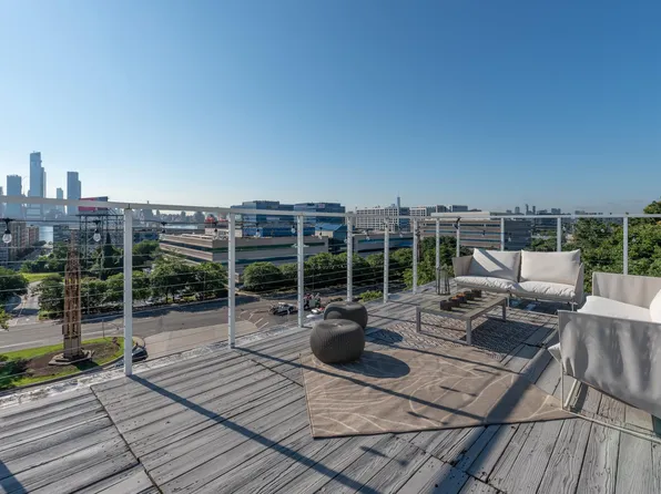 261 Park Avenue image 25 of 26