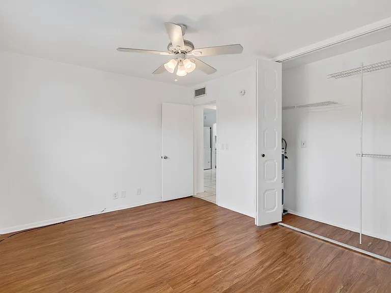500 SW 2nd Ave #211 — Photo 26