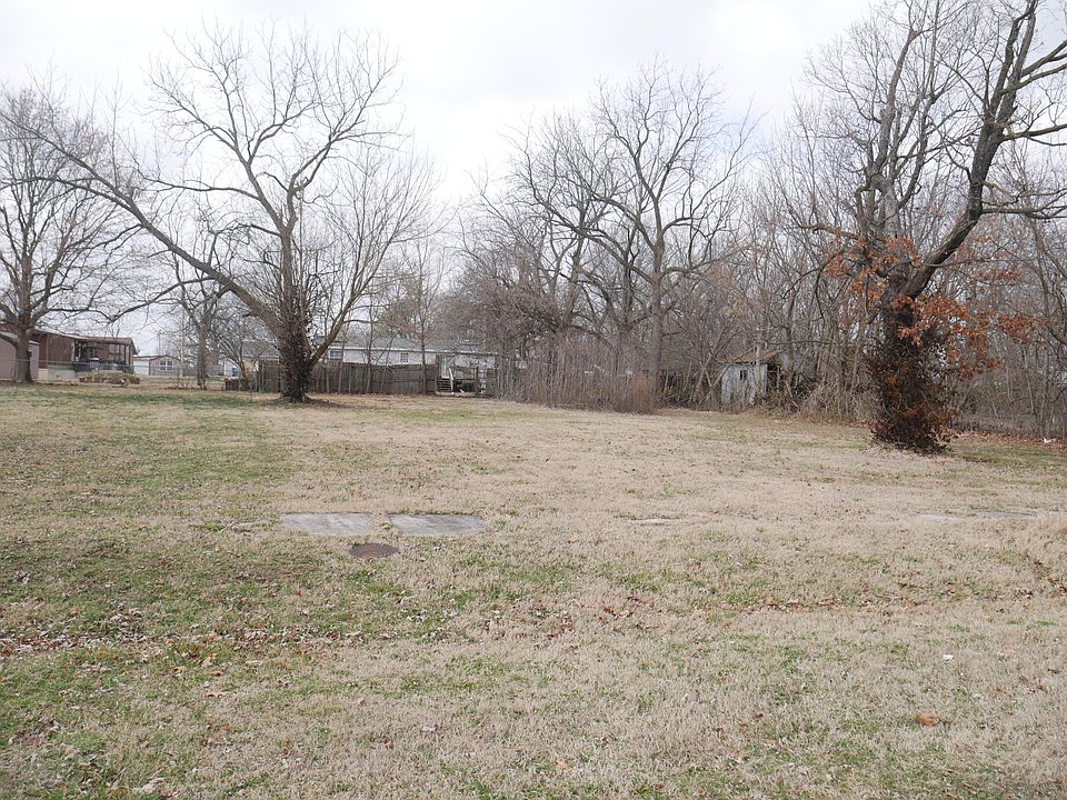 1st image of 407 S Missouri St