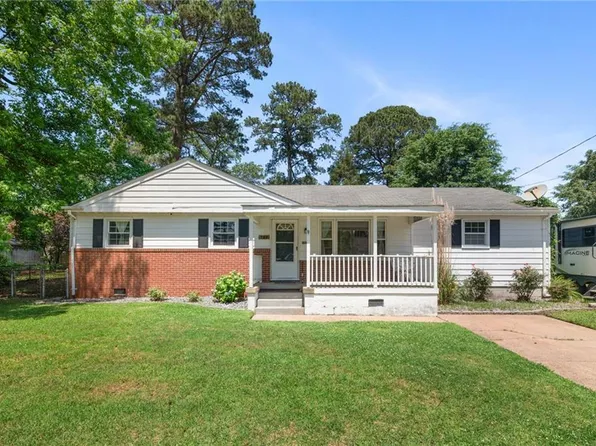 504 Amster Ln, Chesapeake, VA 23323