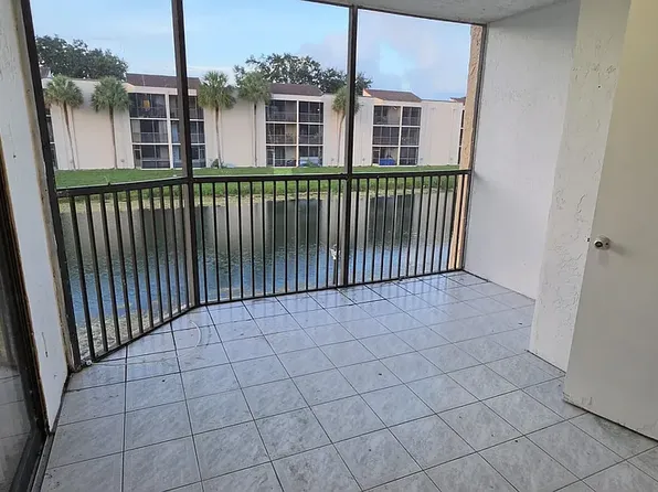 (undisclosed Address), Hollywood, FL 33025
