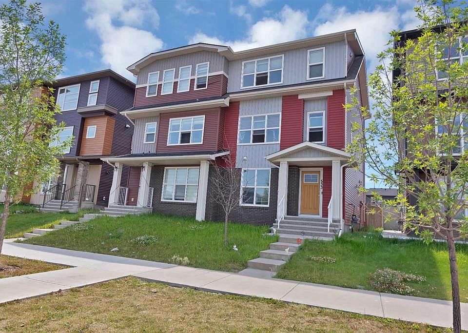 1st image of 533 Savanna Blvd NE