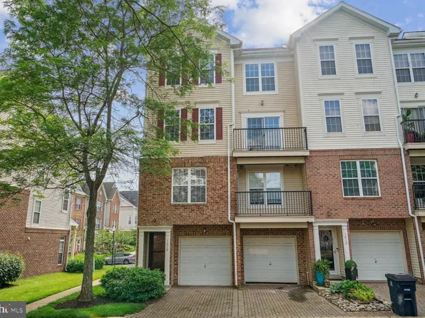 1610 Post Oak Dr #49, Bowie, MD 20721