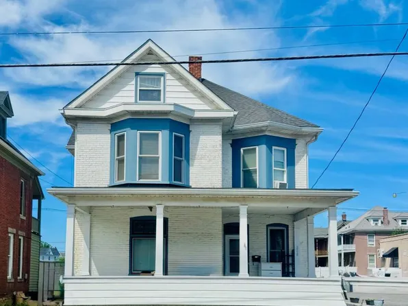 208 S Potomac St, Waynesboro, PA 17268