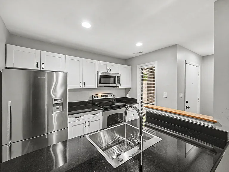 417 N Church St #A — Photo 5