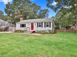 28 Black Watch Way, Mashpee, MA 02649