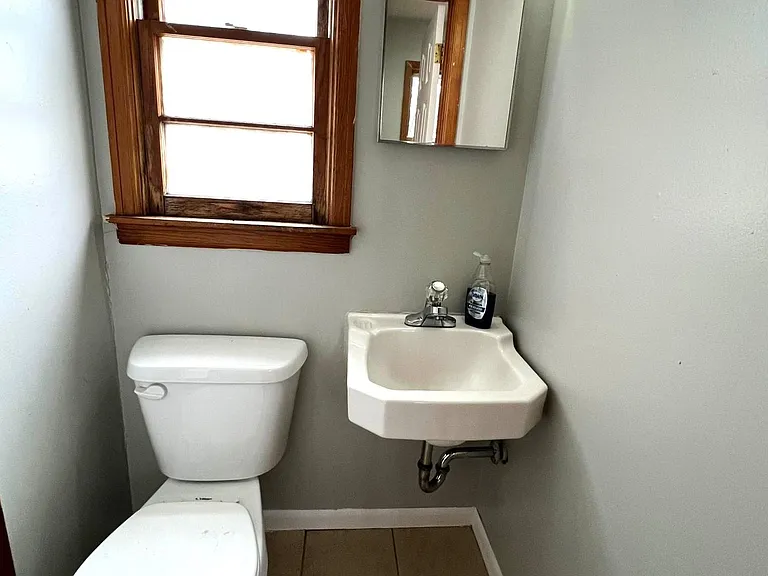 1520 W Arizona Ave — Photo 17