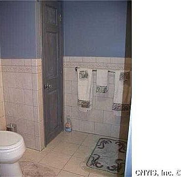 Downstairs full bath