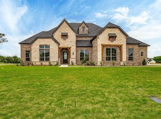 6050 Palomino Dr, Waxahachie, TX 75165