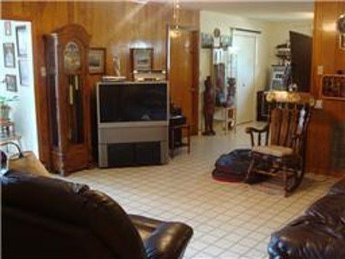 3rd image of 2502 Droxford Dr