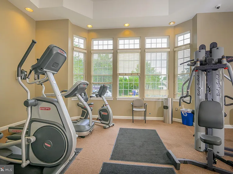 12144 Garden Grove Cir #101 — Photo 17