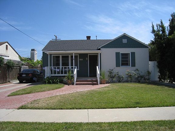 House front yard