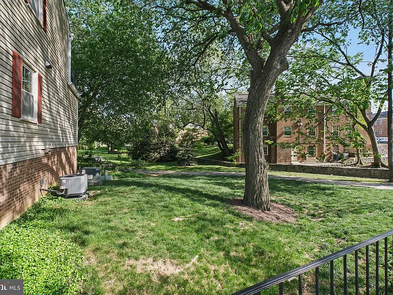 62 N Bedford St #62B — Photo 23