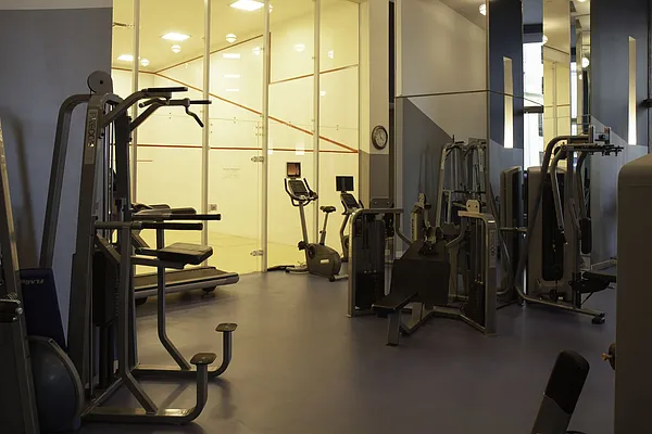 Rented by Landmark Property Holdings LLC | media 6