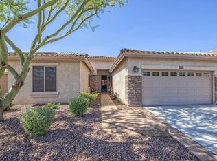 2210 W Hedgehog Pl, Phoenix, AZ 85085