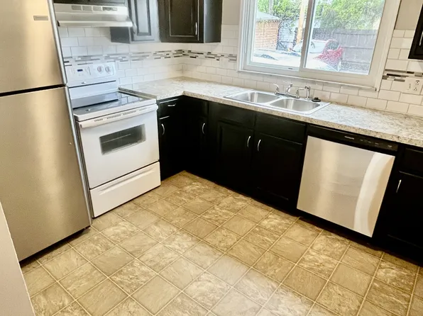 3636 Douglas Rd #2, Toledo, OH 43613