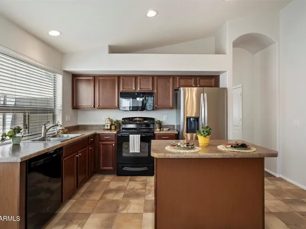 20814 N DRIES Road, Maricopa, AZ 85138