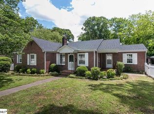 414 E Curtis St, Simpsonville, SC 29681