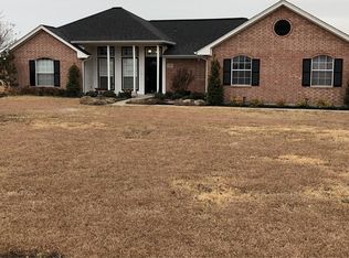 807 Shady Brook Ln, Red Oak, TX 75154